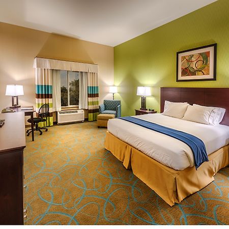 Hampton Inn & Suites Ред-Блафф Екстер'єр фото