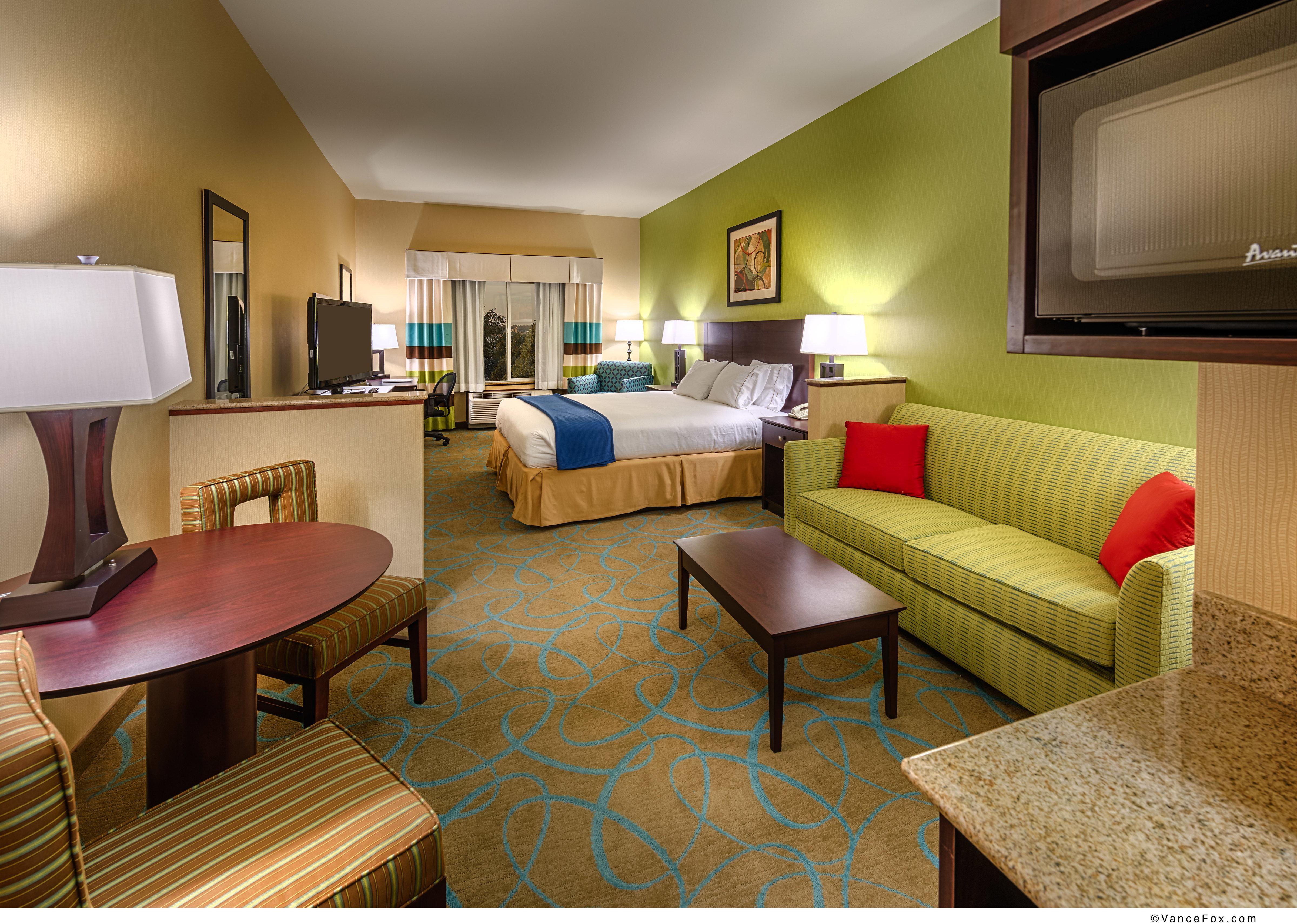 Hampton Inn & Suites Ред-Блафф Екстер'єр фото