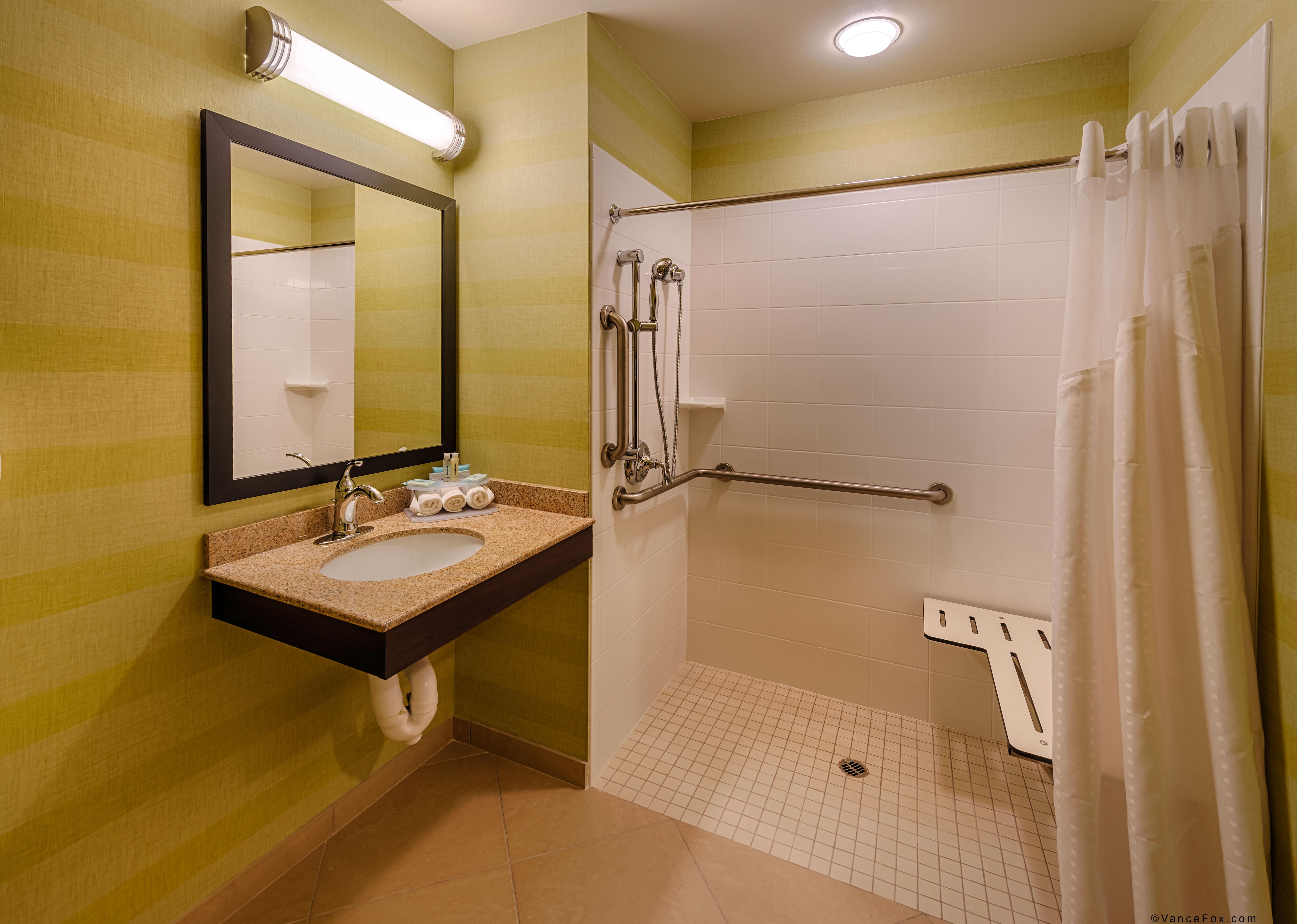 Hampton Inn & Suites Ред-Блафф Екстер'єр фото